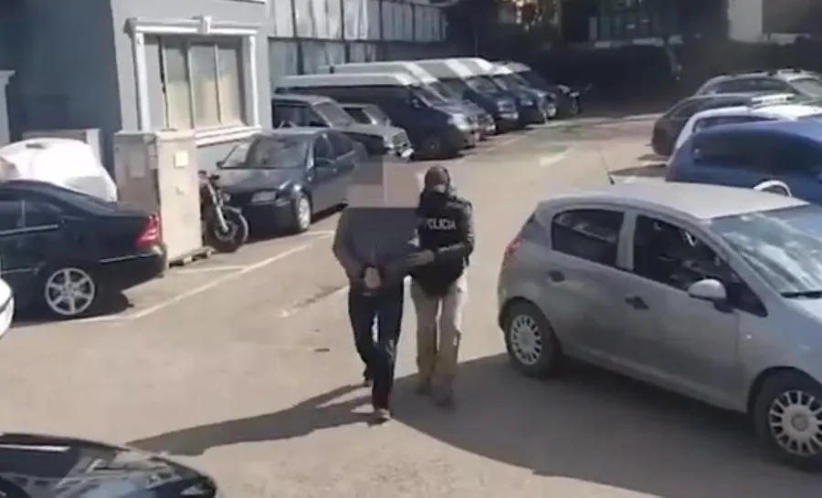 Policia arreston  Furrikun në Tiranë, anëtar i organizatave kriminale në Itali