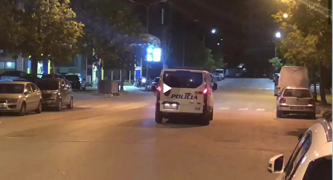 VLORË/ Policia vihet në lëvizje pas zhdukjes së tre personave, 2 ndër ta vëllezër Policia e Vlorës vihet në lëvizje pas zhdukjes së tre personave, 2 ndër ta vëllezër
