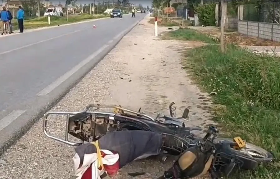 Aksodenti  fatal në rrugën Divjakë -Çermë: Një 25-vjeçar i vdekur, një tjetër rëndë