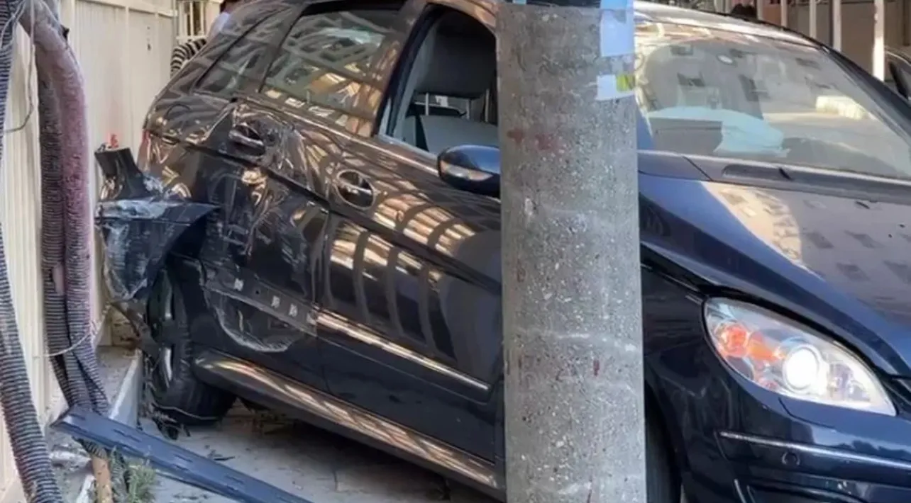 Shëngjin/ Aksidenti i rëndë , përplasen tre makina