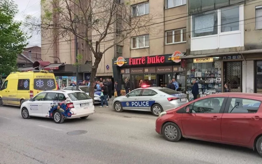 PEJË/ Bashkëshorti vret gruan në banesë, arrestohet nga policia