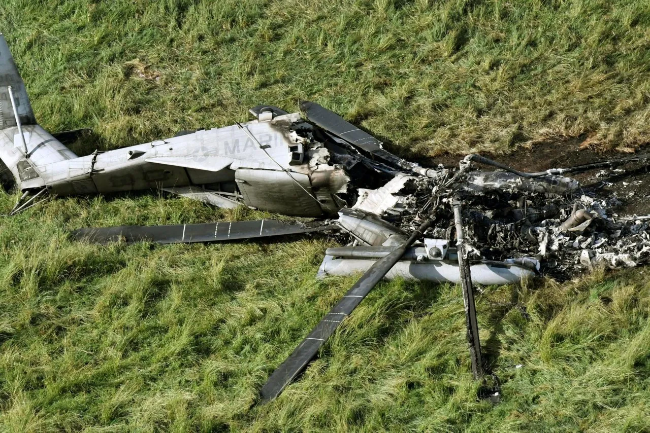 Japoni / Rrëzohen 2 helikopterë të marinës me 1 viktimë dhe 7 të plagosur