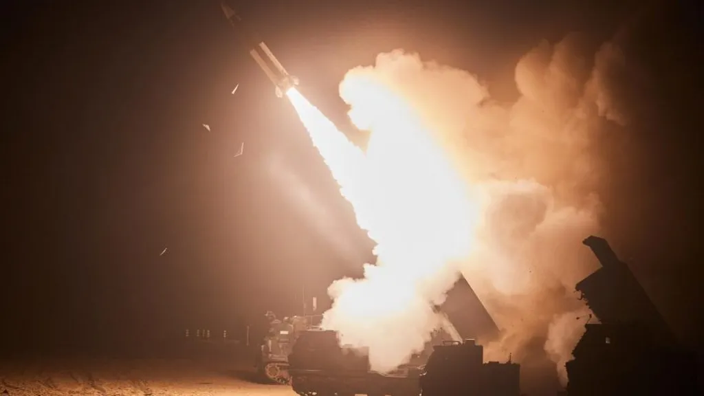 SHBA i jep  Kievit raketa me rreze të gjatë veprimi