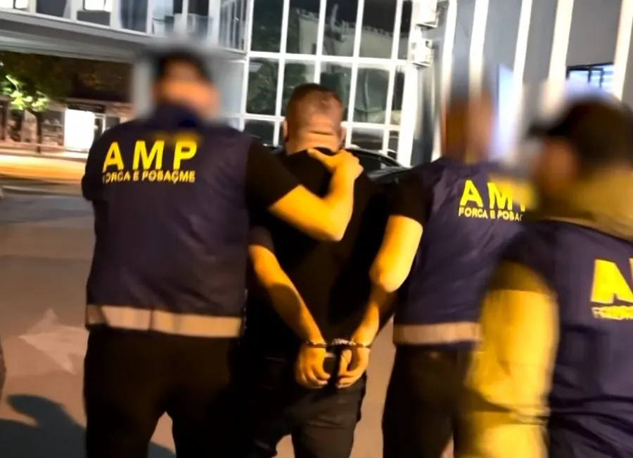 ‘Polici’ që merrej me eskorta, 10 adresa ‘fake’ Instagrami për takimet në hotel