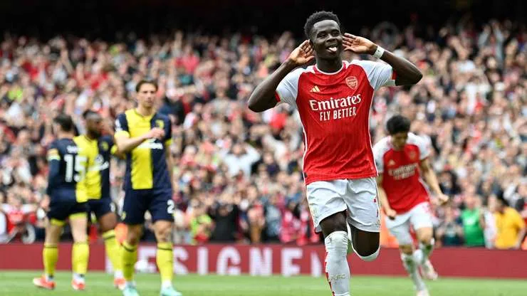 Arsenali  nuk zhgënjen si kryesues  i Premier League