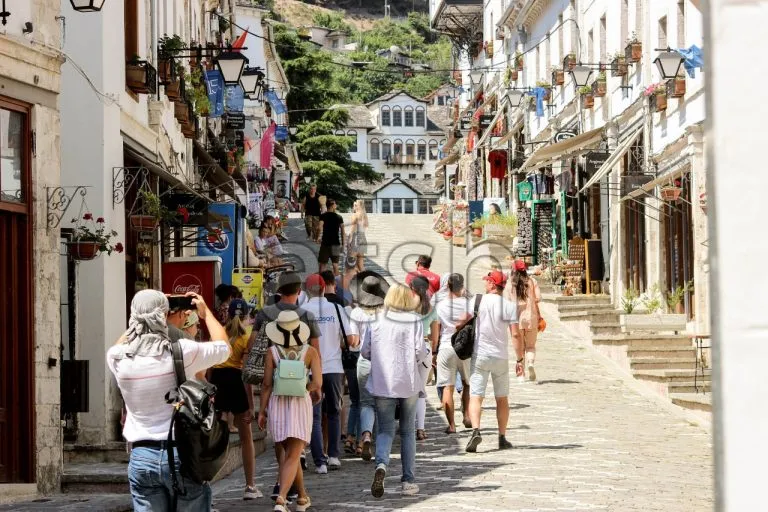 Turisti “cheap”