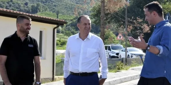 Belind Këlliçi zbulon dy emra të tjerë zyrtarësh të përfshirë në abuzime: Do t’i kallëzojmë në SPAK
