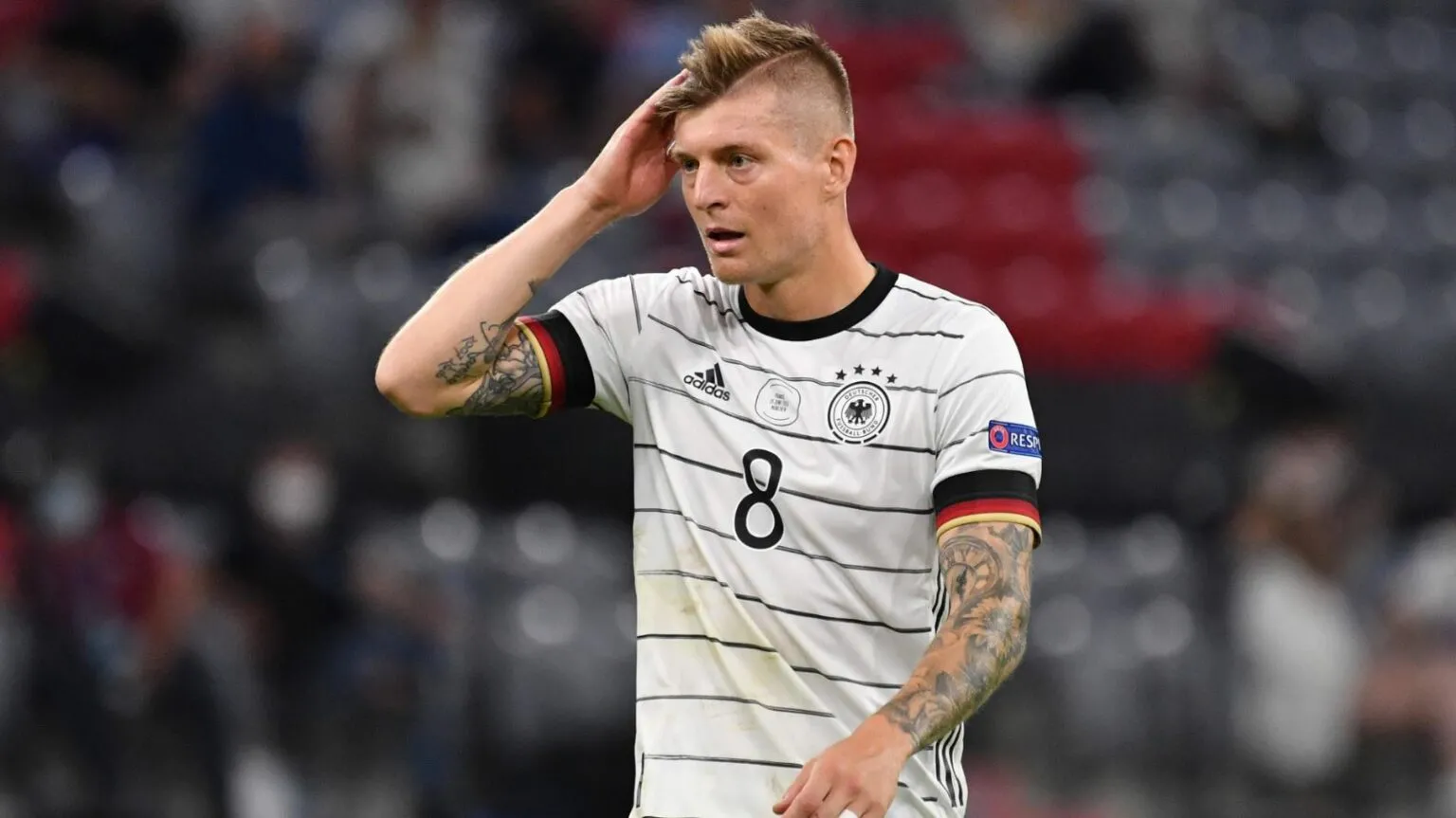 Toni Kroos tërhiqet nga futbolli, befason me letrën e tij