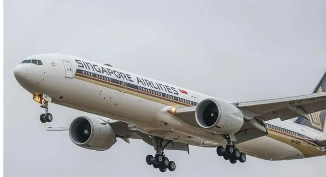 BBC: Humb jetën një person gjatë fluturimit Londër-Singapor nga turbulencat