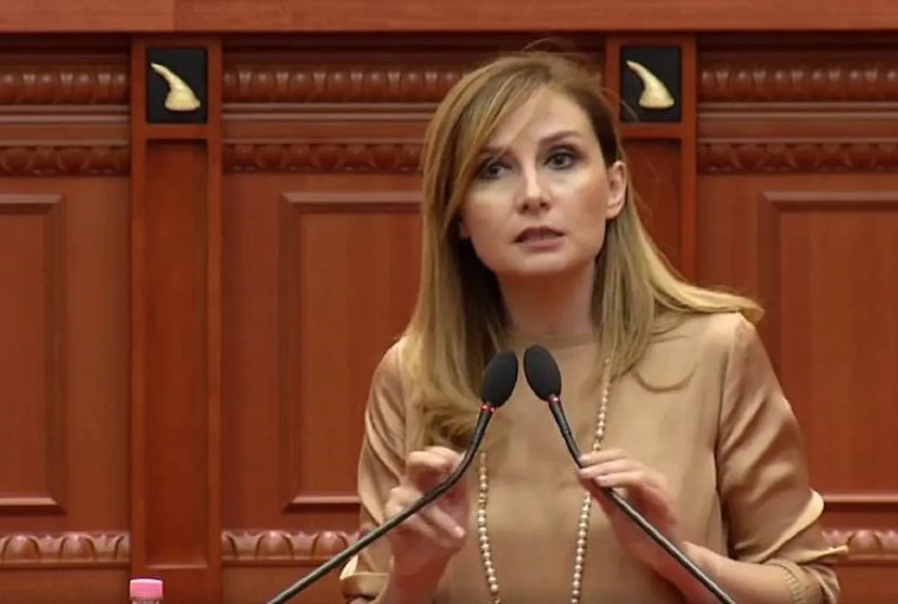 Rezoluta për luftën ndaj korrupsionit, Tabaku: Mazhoranca nuk e ka lartësinë morale për ta luftuar