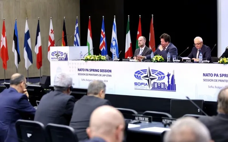 Letra e delegacionit serb thirrje NATO-s: Mos avanconi statusin Kosovës