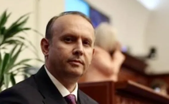 Afrim Gashi zgjidhet kryetar i Parlamentit të Maqedonisë së Veriut/ Meta: Besimplotë se do të garantojë të drejtat e opozitës në Kuvend!