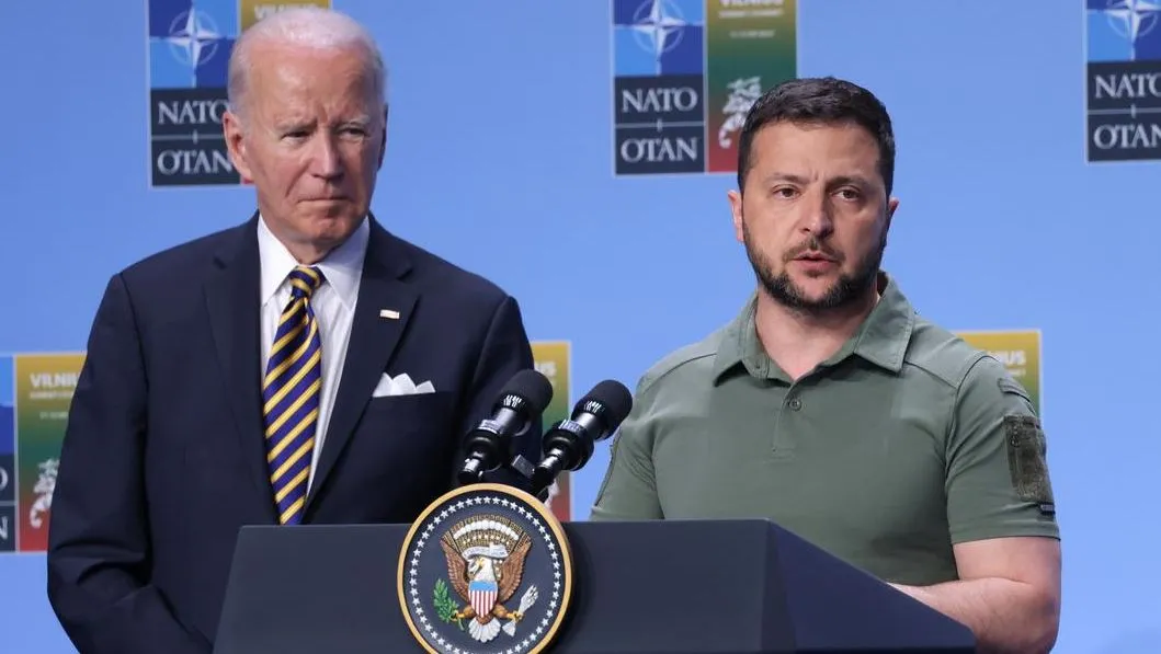 Joe Biden jep “OK”, Ukraina lejohet të godasë disa objektiva në Rusi me armë amerikane