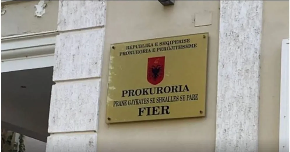 Fier/ Prokuroria i sekuestron bar, restorant dhe hotel
