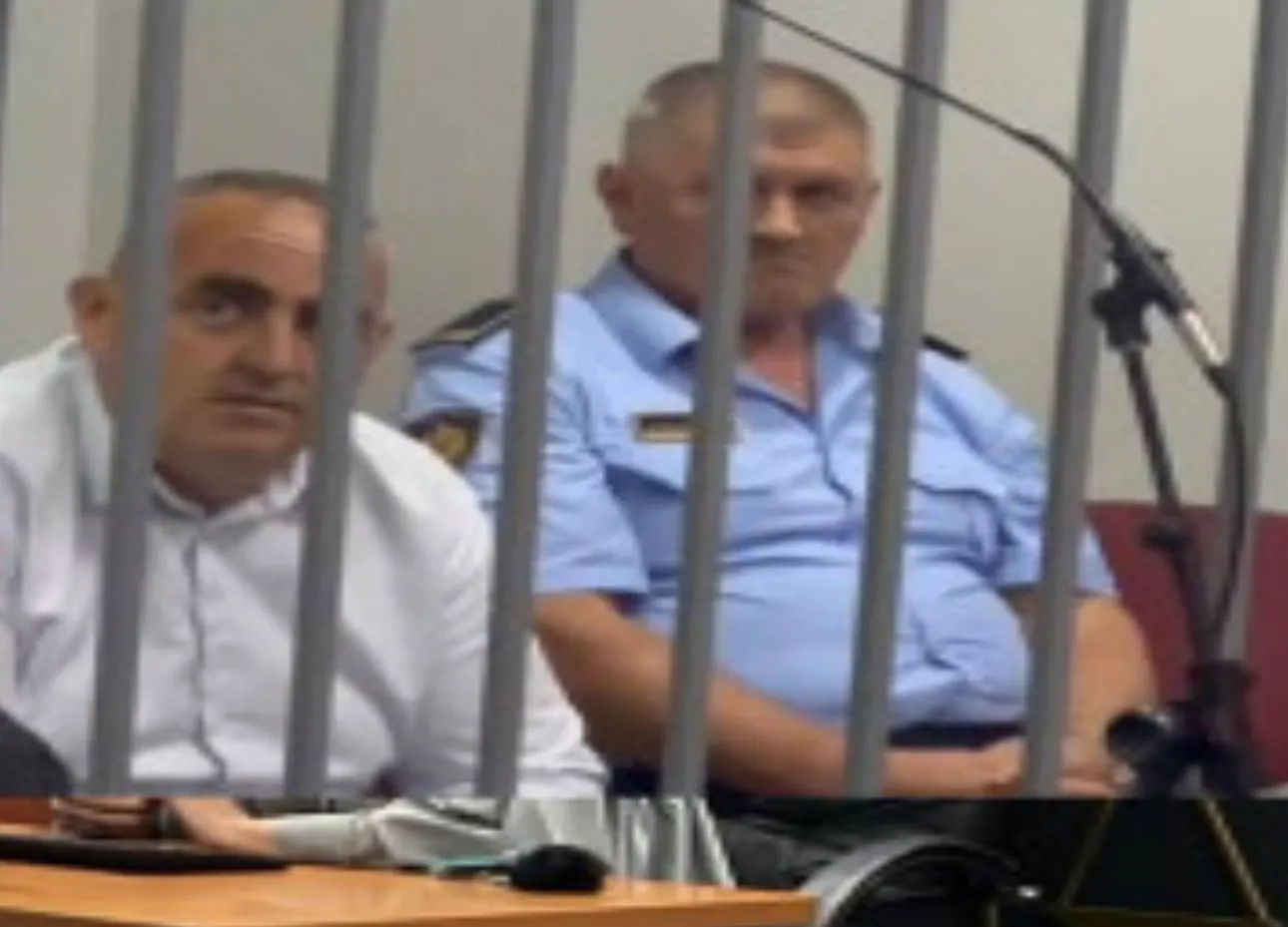 Beleri flet nga  kafazi  në seancën e sotme në Apelin e GJKKO-së: U arrestova  në emër të kryeministrit Edi Rama