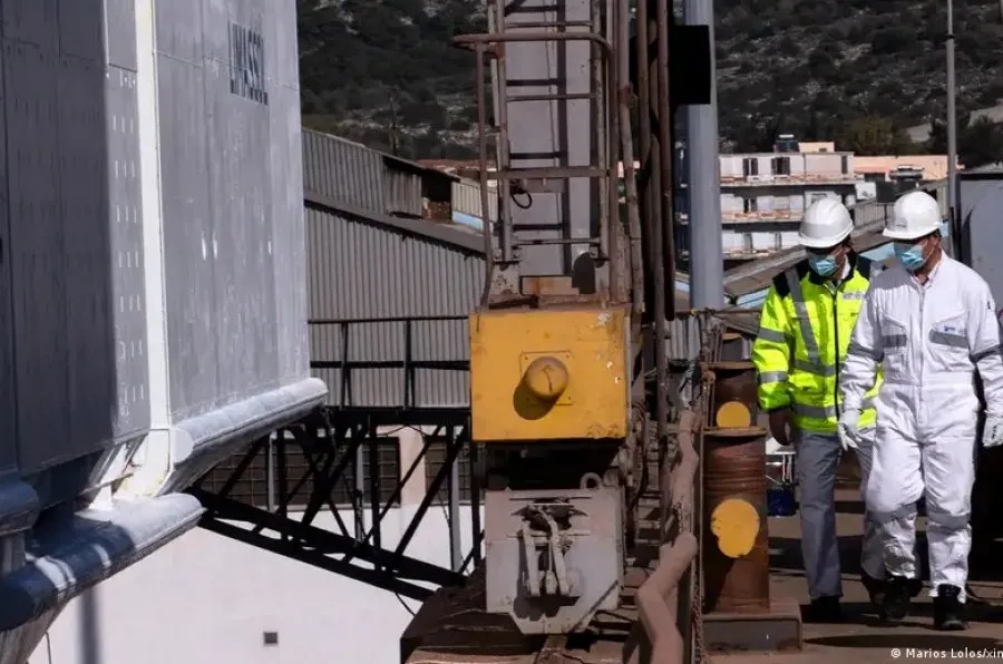 Në Greqi hyn në fuqi java 6-ditëshe e punës