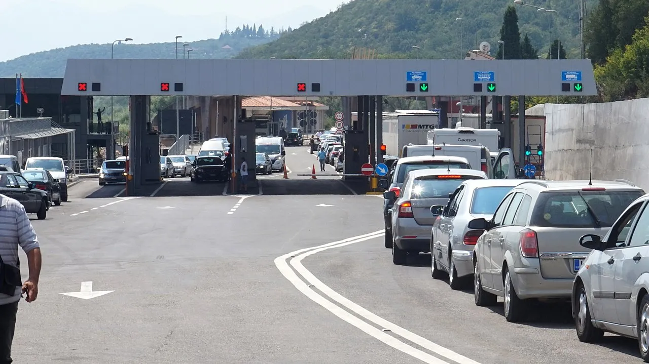 Arrestohet në Hanin e Hotit 35-vjeçari turk