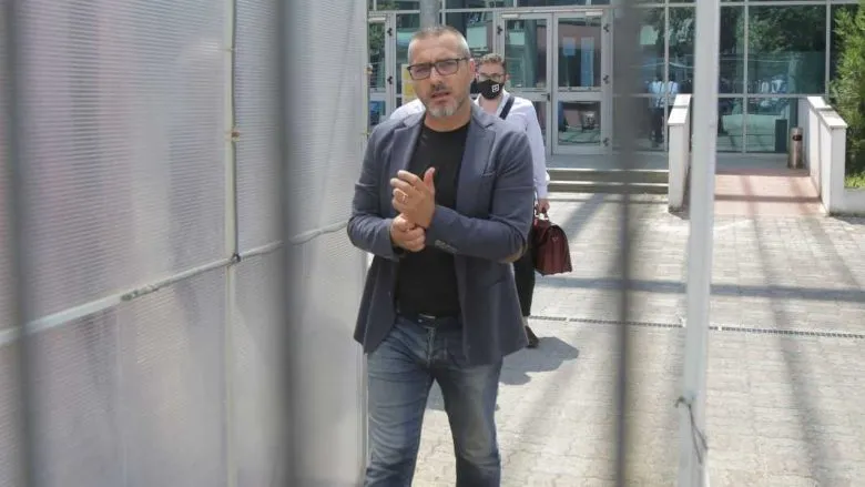 Ish-ministri i Brendshëm, Saimir Tahiri  paraqitet  në SPAK