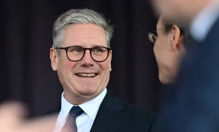 Kush është Keir Starmer, kryeministri i ardhshëm i Britanisë së Madhe