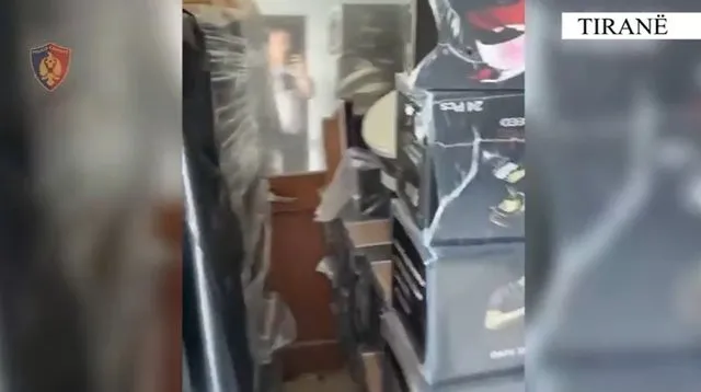 Tiranë/ Sekuestrohen 7 ton kafe të kontrabanduara, arrestohet 1 person