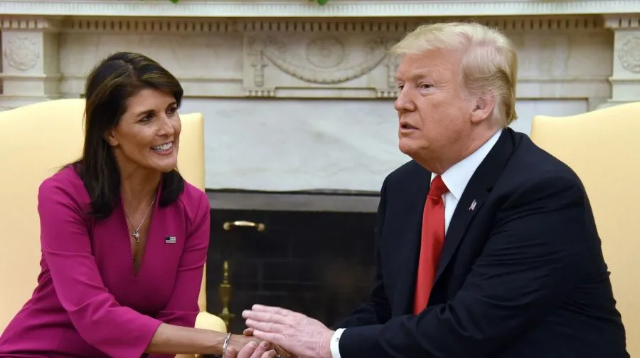 Ish-këshilltari i Clinton: Trump mund të zëvendësojë JD Vance me Haley-n