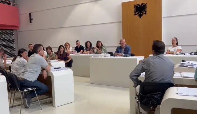 Korçë/ Rritet çmimi i ujit të pijshëm