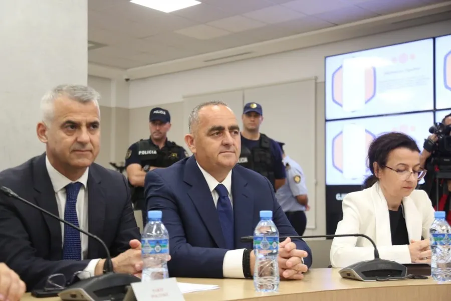 Dule në krah të Belerit për mandatin  në KQZ: Sot doni të përmbyllni rrëmbimin e Bashkisë së Himarës