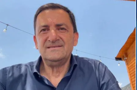 Flet kandidati i PS-së  Tavo: Problemi më i madh në Himarë janë pronar, për këtë jam angazhuar personalisht