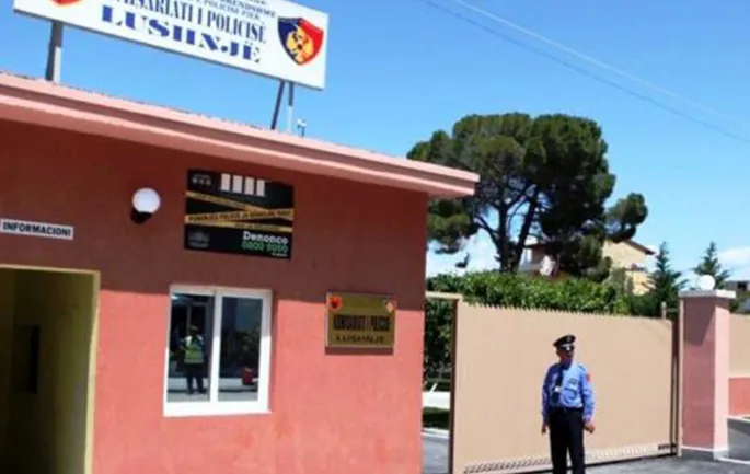 Lushnje/ Regjistruan video me natyrë seksuale me fëmijën 2 vjeç dhe e postuan në rrjetet sociale, e pësojnë 2 prindërit