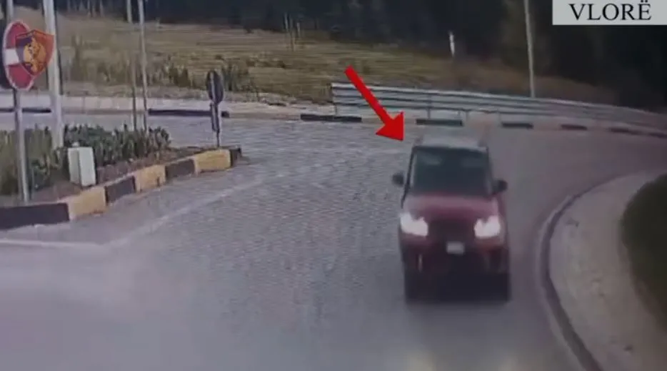 Bëri kallëzim të rremë për të përfituar kompensimin 60.000 euro, e pëson 27-vjeçari, automjeti u gjet i fshehur në…