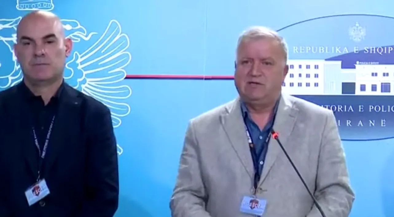 Tiranë/ Kush është i arrestuari i akuzuar për vrasje, pjesë e grupit kriminal të shpërndarjes së lëndëve narkotike, me tre emra