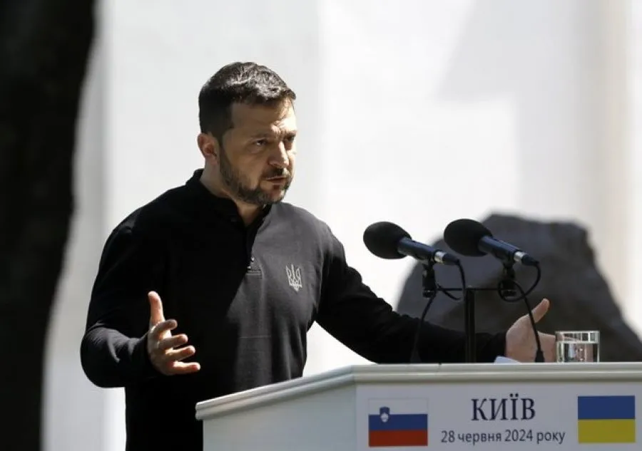 Zelensky kërkon  armë me rreze të gjatë veprimi, pas sulmeve ruse me dron