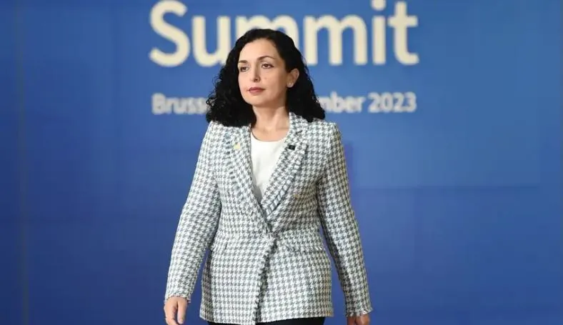 Incidenti në Shkup me Vjosa Osmanin, reagon Presidenca: Provokim i pastër!