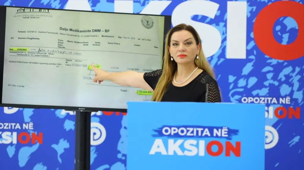 PD denoncon: Ja faktet! Koçiu dhe Drejtoresha e QSUT të dorëhiqen