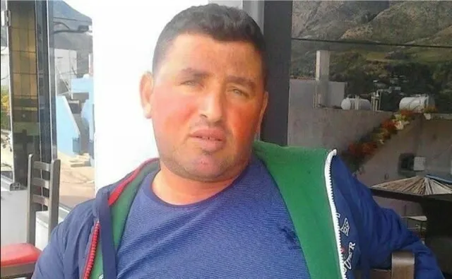 Horror në Sarandë/ Babai i vrau nënën me sëpatë, djali pas sherrit e hodhi nga shkallët dhe i moshuari vdiq, ja kush është 40-vjeçari