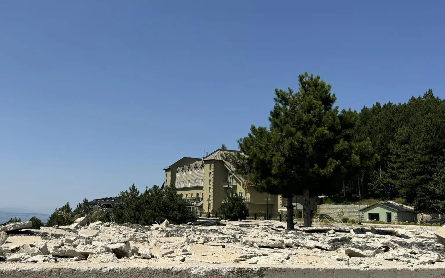 Artan Hoxha: Gërmadha turistike e Moravës