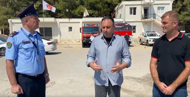Ministri i Brendshëm inspektim në vijën bregdetare!