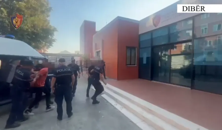 Bulqizë/ Përleshje masive në një lokal , plagosen rëndë dy persona