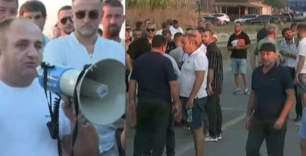 Protesta e 6 e Thumanës/ Qytetari: Këta të vrasin, ‘vriteni’ frikën para se t’ua marrë pushteti