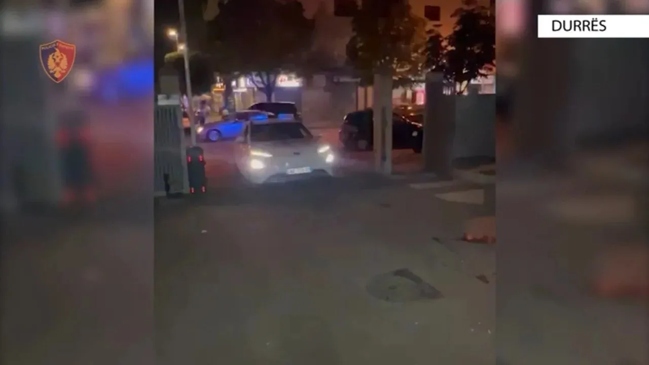 Durrës/U hoqën si roje parkingu, bien në pranga katër persona pasi vodhën tre automjete