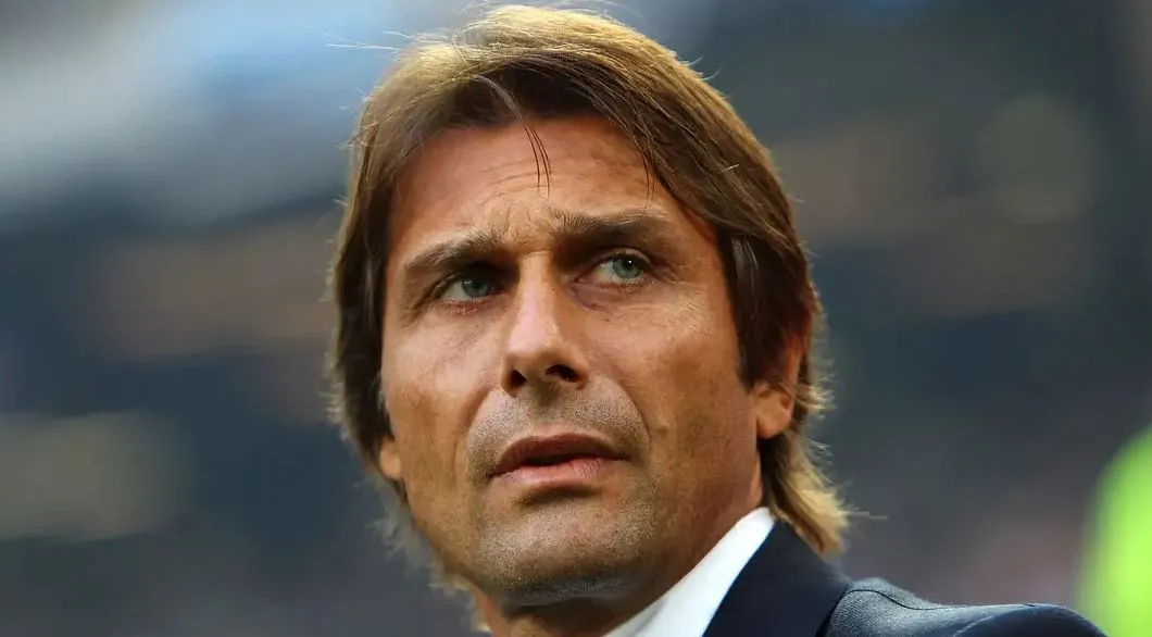 Conte  pas disfatës: Më vjen turp, duhet t’u kërkojmë ndjesë tifozëve napoletanë