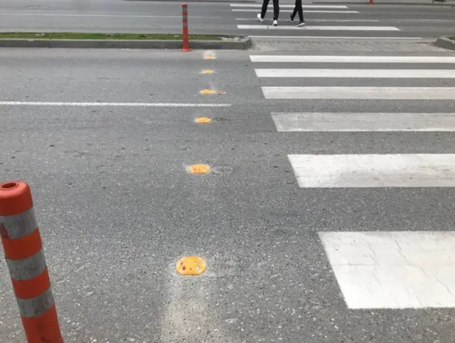 Tiranë/ Aksidenton në vizat e bardha 18-vjeçarin