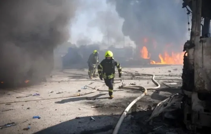 Sulmet masive ruse godasin Ukrainën! Moska lëshon raketa hipersonike, katër të vdekur