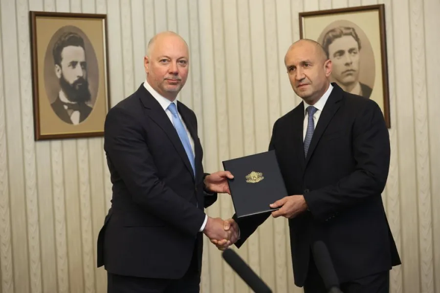 Bullgari/ Votohet në parlament  qeveria e përkohshme