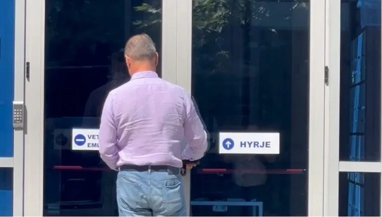 Pjerin Ndreu tender për  asfalt elektoral, 2 milionë euro Salillarit, Bamit, Kupës dhe Islamajt