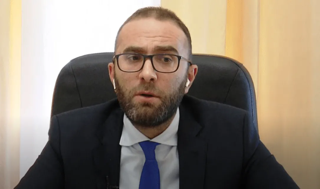 Bardhi debat në Konferencën e Kryetarëve: Po kërkoni ti bëni shantazh kreut të KLSH