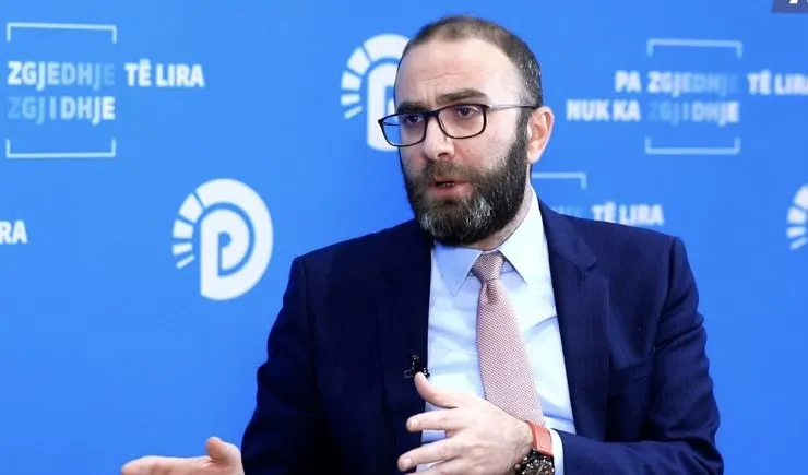 Bardhi akuza të rënda Ballukut: E përfshirë në afera korruptive, ka lidhje të forta me krimin e organizuar