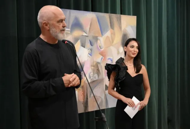 Jetona Koçibelli merr detyrën si drejtore e COD në Kryeministri
