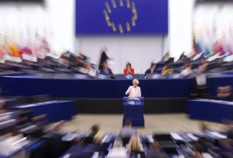Fokusi i Ursula von der Leyenit te zgjerimi: 2030 mund të jetë afat real
