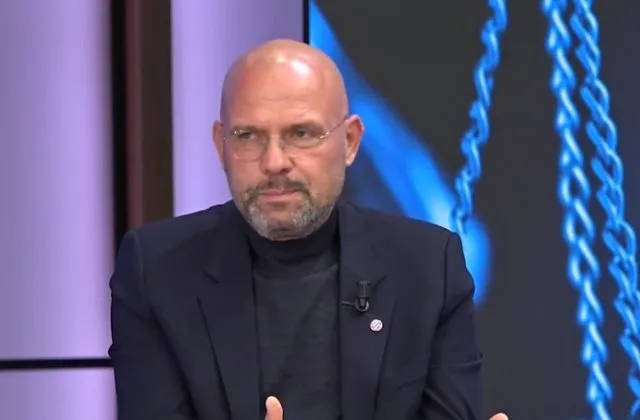 Ish-ministri i Drejtësisë Manjani: Vendi ka nevojë për Kushtetutë të re
